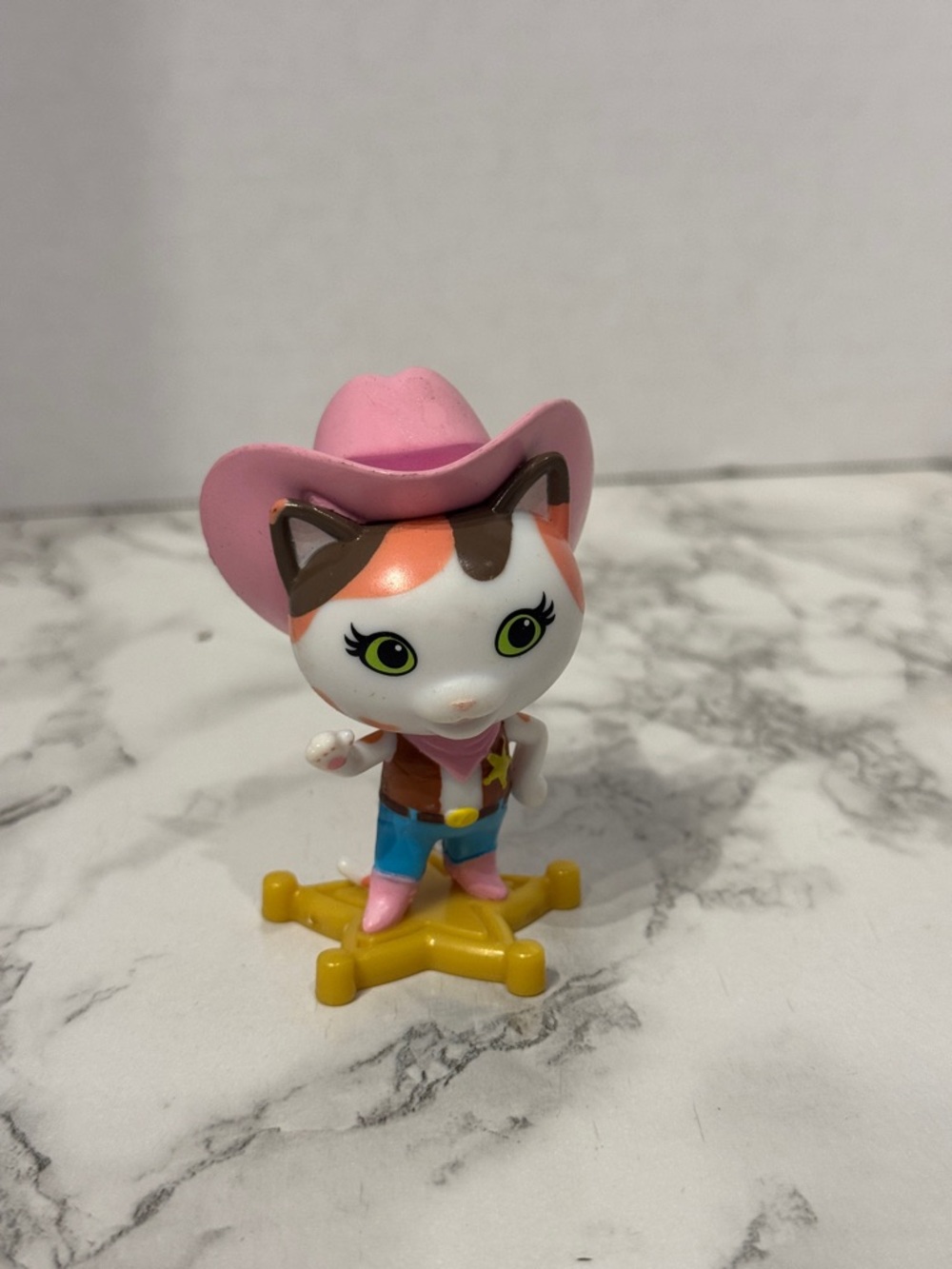 Disney Junior Sheriff Callie Wild West Figurine Cake Topper